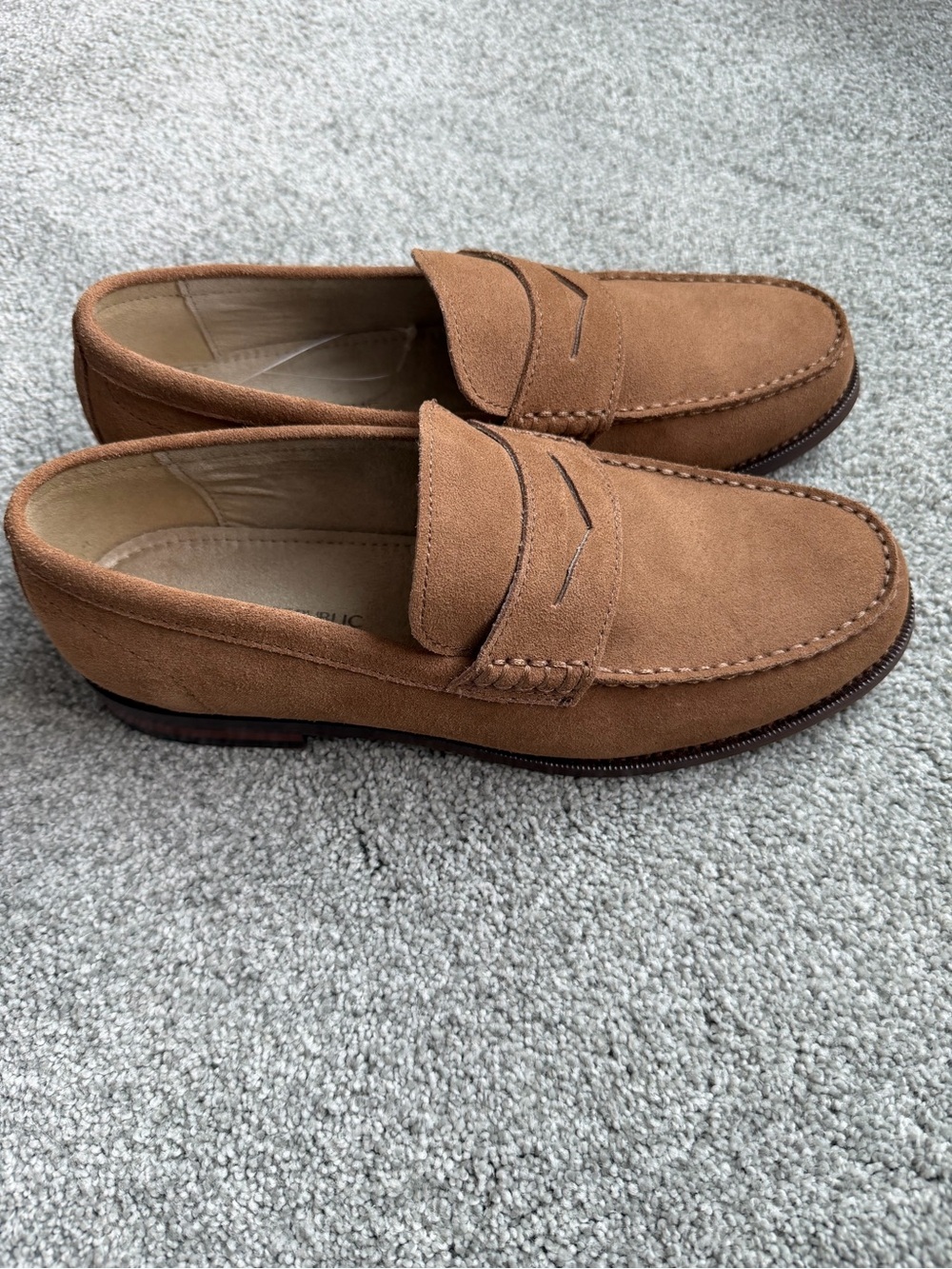 Banana Republic O’Rourke Brown Suede Penny Loafers Men’s 8 NWT